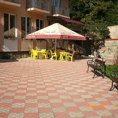 Smerichka אורחן שאיאן